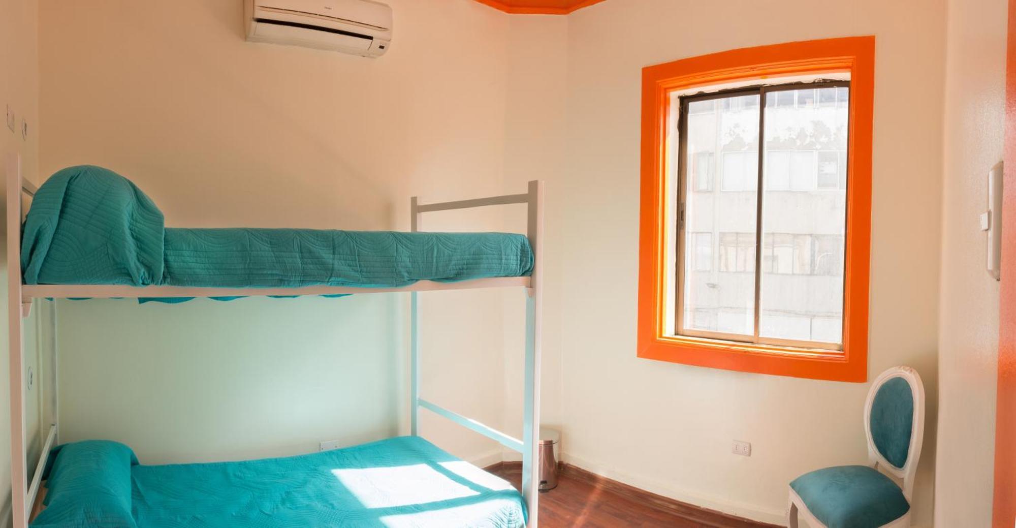 Hostal Casa Aborigen Santiago Exterior photo