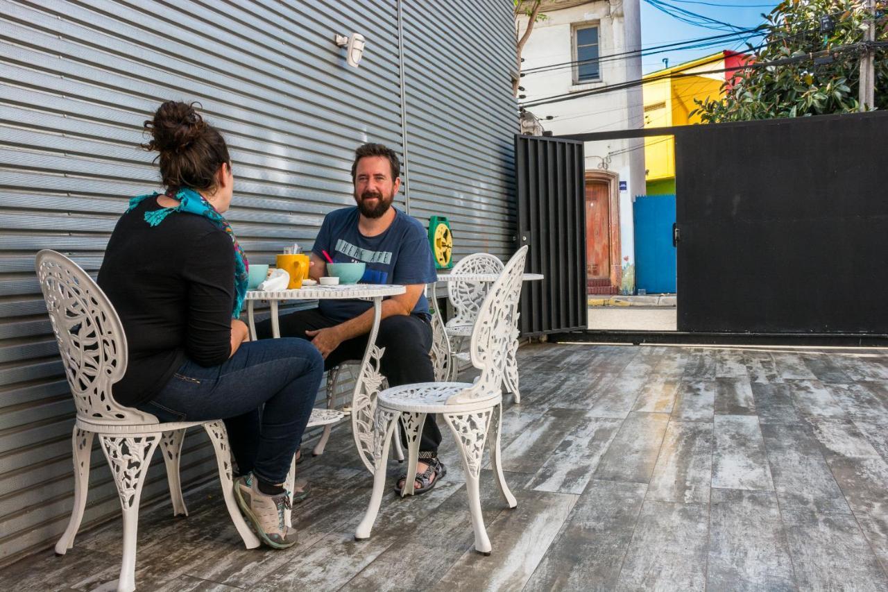 Hostal Casa Aborigen Santiago Exterior photo